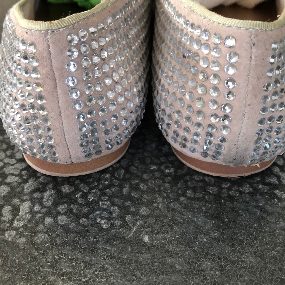 Steve Madden Flats Taupe Rhinestone, size 8 - Picture 3 of 6